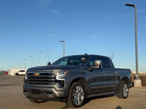2025 Chevrolet Silverado 1500 High Country