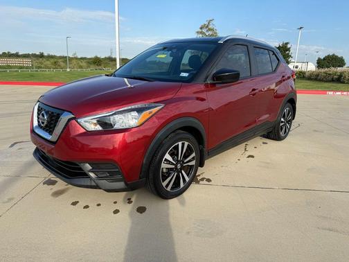 2020 Nissan Kicks SV