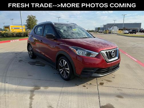 2020 Nissan Kicks SV