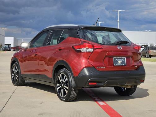 2020 Nissan Kicks SV