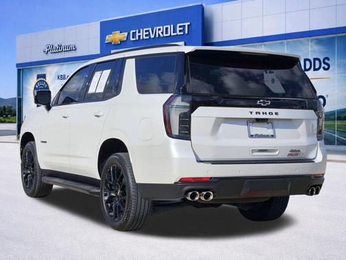 Iridescent Pearl Tricoat 2025 Chevrolet Tahoe 4WD RST
