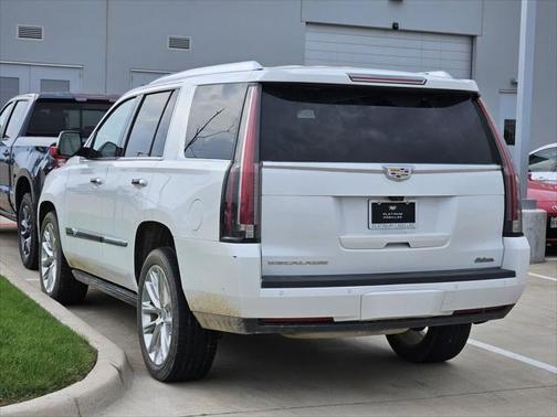 2020 Cadillac Escalade Premium Luxury