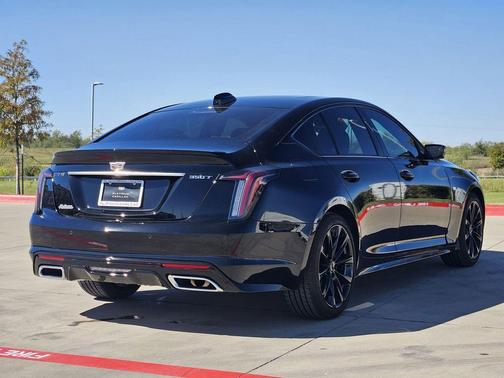2025 Cadillac CT5 Sport
