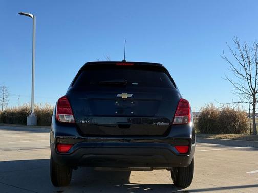 2022 Chevrolet Trax LS