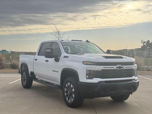 2024 Chevrolet Silverado 2500 Custom