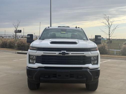 2024 Chevrolet Silverado 2500 Custom