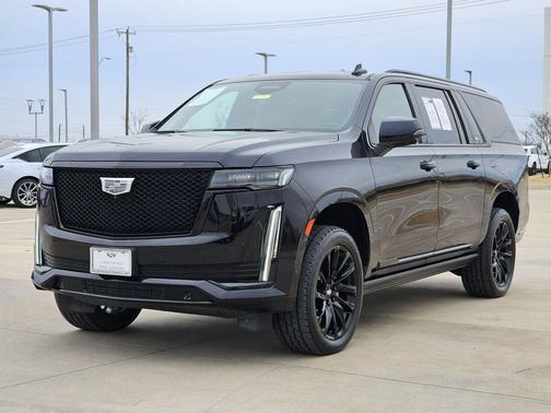 2023 Cadillac Escalade ESV Sport Platinum