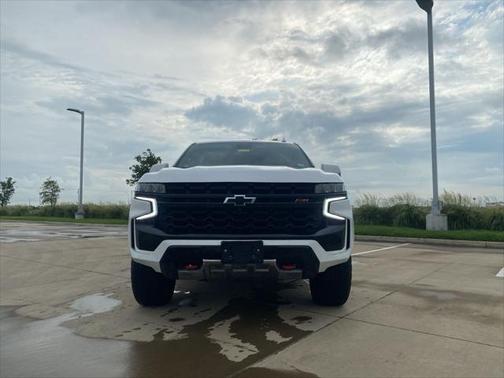 2023 Chevrolet Suburban 4WD Z71