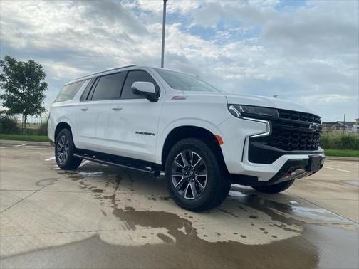 2023 Chevrolet Suburban 4WD Z71