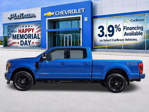 VELOCITY BLUE 2020 Ford F-250 Lariat