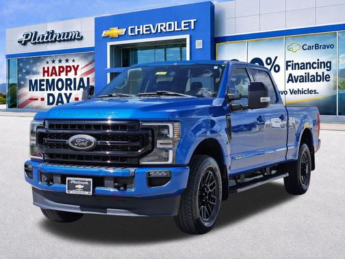VELOCITY BLUE 2020 Ford F-250 Lariat