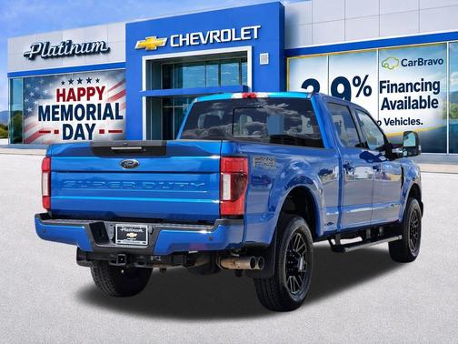 VELOCITY BLUE 2020 Ford F-250 Lariat