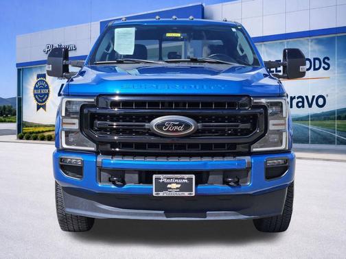 VELOCITY BLUE 2020 Ford F-250 Lariat