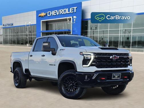 2025 Chevrolet Silverado 2500 4WD Crew Cab Standard Bed ZR2