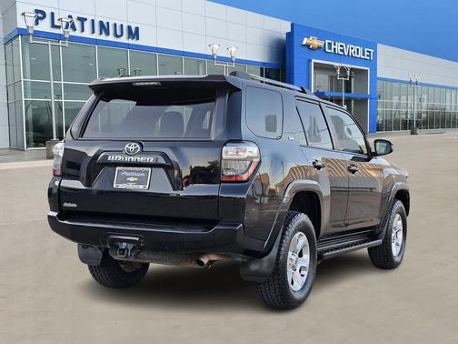 2021 Toyota 4Runner SR5