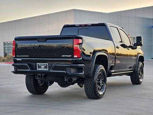 Black 2026 Chevrolet Silverado 2500 Crew Cab, Standard Bed, XR2, 4WD