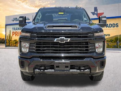 Black 2025 Chevrolet Silverado 2500 Custom