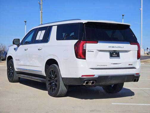 2025 GMC Yukon XL Denali