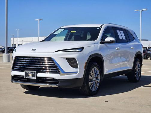 2025 Buick Enclave Preferred FWD