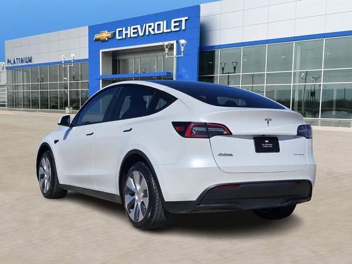 2023 Tesla Model Y Long Range Dual Motor All-Wheel Drive