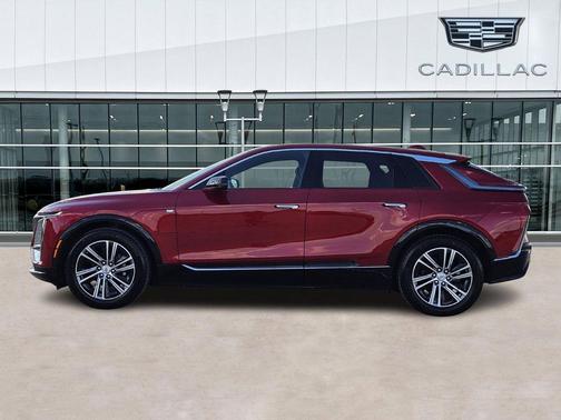 2025 Cadillac LYRIQ Luxury