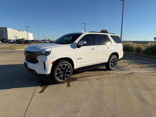 2022 Chevrolet Tahoe 4WD RST