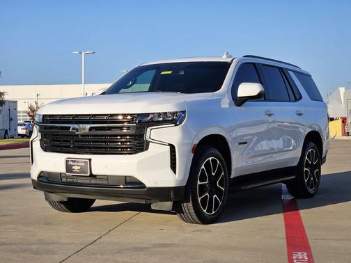 2022 Chevrolet Tahoe 4WD RST
