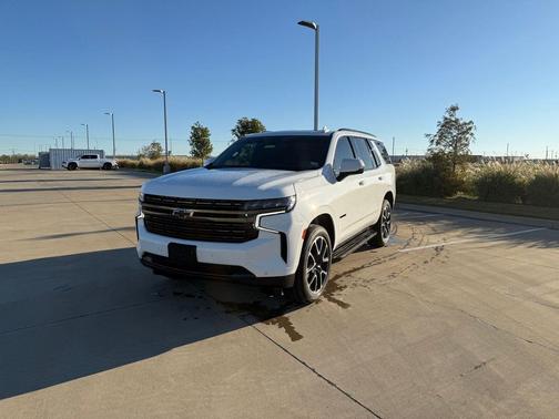 2022 Chevrolet Tahoe 4WD RST