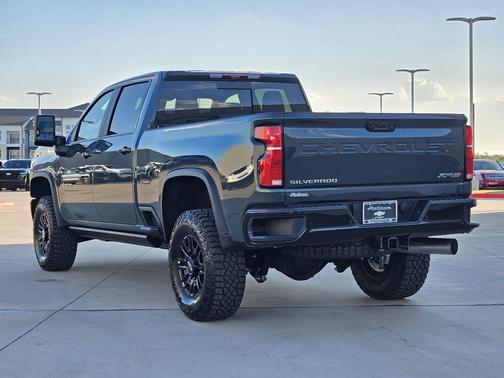 2026 Chevrolet Silverado 2500 ZR2