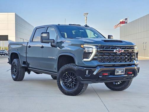 2026 Chevrolet Silverado 2500 ZR2