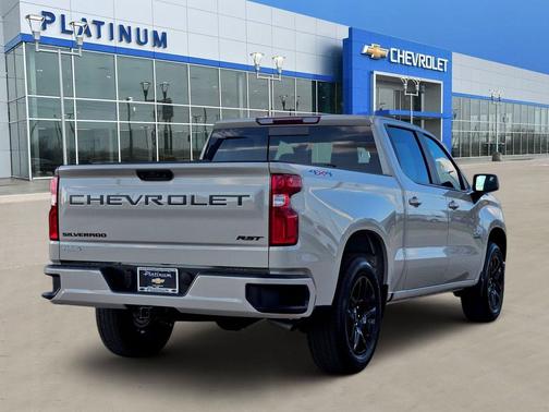 White Sands 2026 Chevrolet Silverado 1500 RST