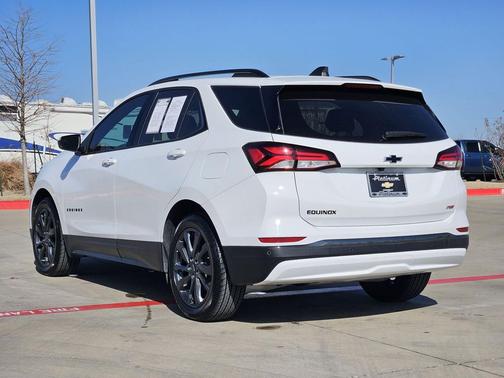 2022 Chevrolet Equinox FWD RS