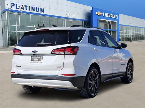 2022 Chevrolet Equinox FWD RS