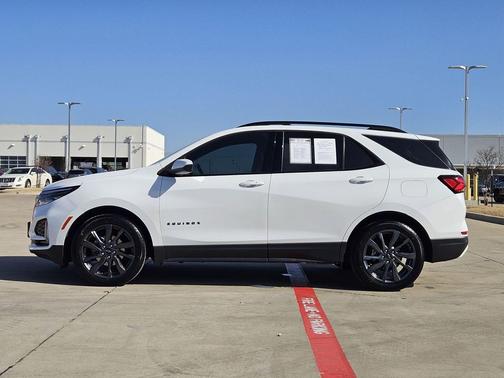 2022 Chevrolet Equinox FWD RS