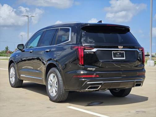 2025 Cadillac XT6 Luxury FWD