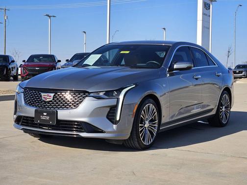 2024 Cadillac CT4 Premium Luxury