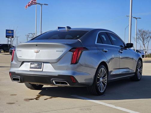 2024 Cadillac CT4 Premium Luxury