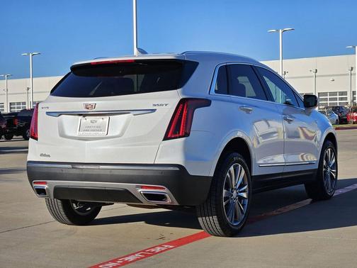 2025 Cadillac XT5 Premium Luxury