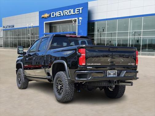 2025 Chevrolet Silverado 2500 4WD Crew Cab Standard Bed ZR2