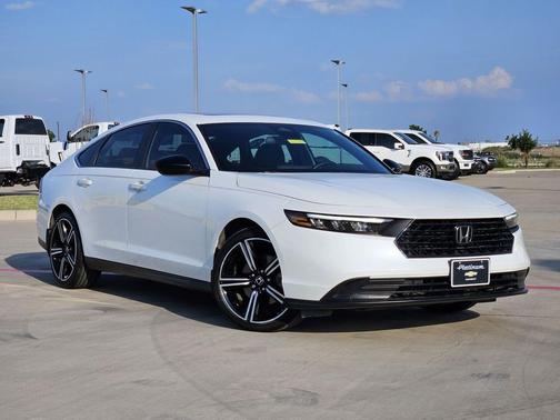 2024 Honda Accord Hybrid Base
