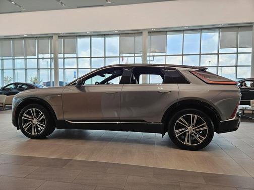 2025 Cadillac LYRIQ Luxury