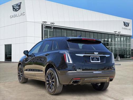 2025 Cadillac XT5 Sport