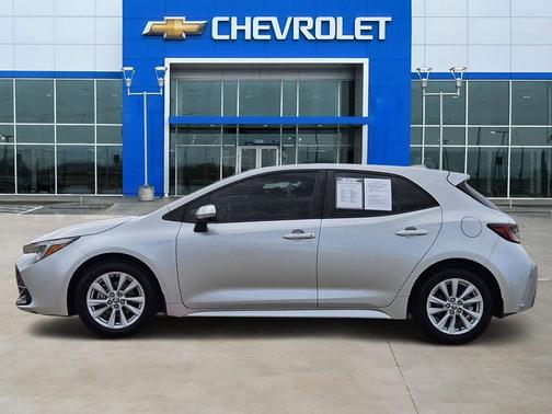 Classic Silver Metallic 2024 Toyota Corolla SE
