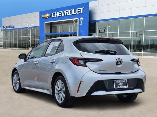 Classic Silver Metallic 2024 Toyota Corolla SE