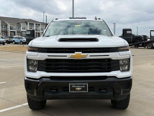 2024 Chevrolet Silverado 2500 Custom