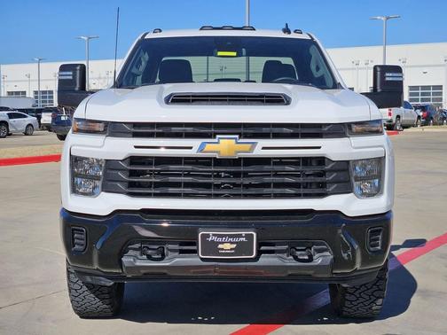 2024 Chevrolet Silverado 2500 Custom