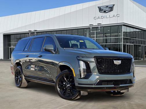 2025 Cadillac Escalade ESV Sport