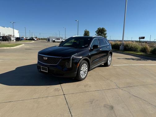 2024 Cadillac XT4 Luxury