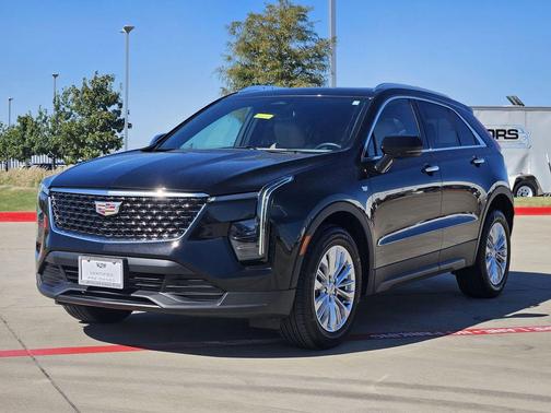 2024 Cadillac XT4 Luxury