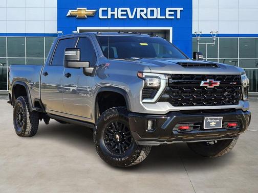 2024 Chevrolet Silverado 2500 4WD Crew Cab Standard Bed ZR2